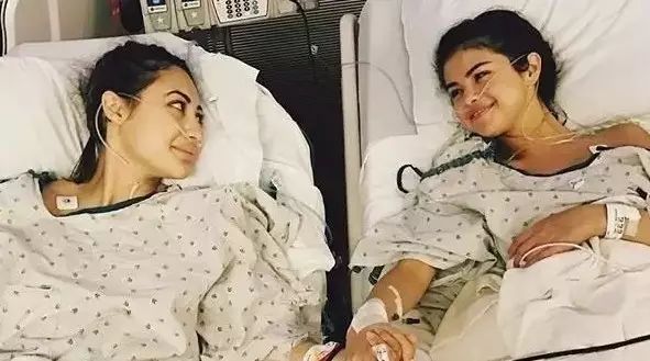 伟大的友谊!Selena Gomez闺蜜为她捐了一颗肾!