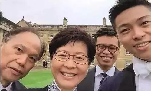 出身贫寒的香港女特首，将两个儿子送入剑桥，她的教育观值得分享 - 3
