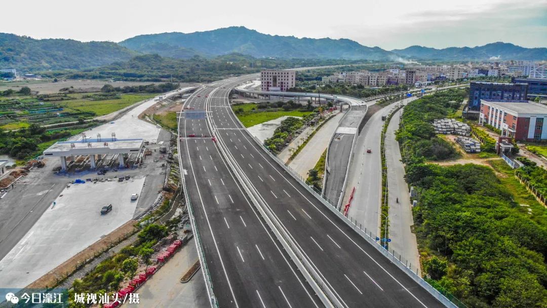 汕高铁汕头南站,汕湛高速公路(濠江段)工程建设,启动汕南大道工程建设