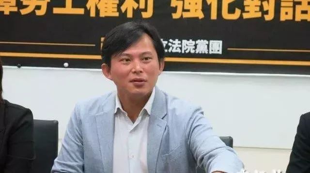 李东海:黄国昌会被罢免吗?