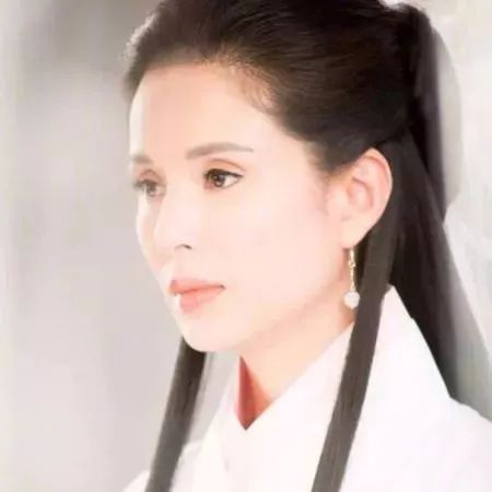 李若彤22年后再扮小龙女,容颜未改这里却变了?