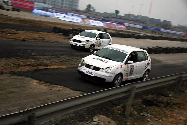 重磅回归！超级短道挑战赛十一登陆上海天马赛车场