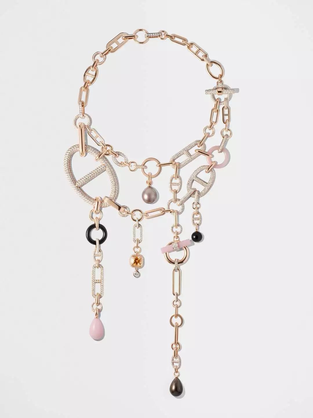 愛馬仕高級珠寶展登陸上海，每一件都讓人「鏈鏈」不忘 時尚 第15張