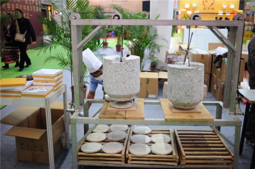 巴黎水的功效和作用_水鱼的功效与作用_水蟑螂的功效与作用