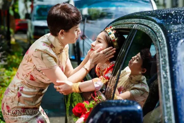 婚礼上给父母送礼物……有必要吗？非常有！