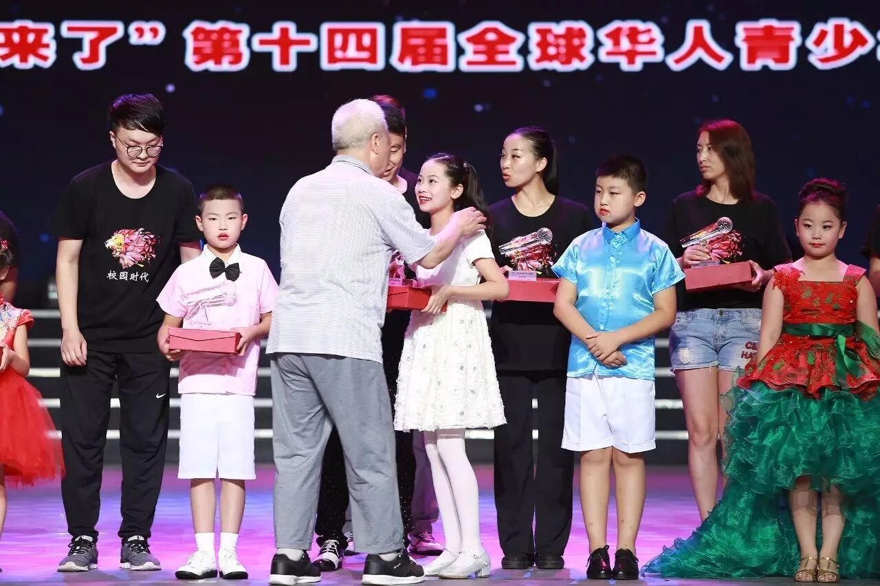 名嘴大咖助你成就主持梦，火力全开等你来挑战！