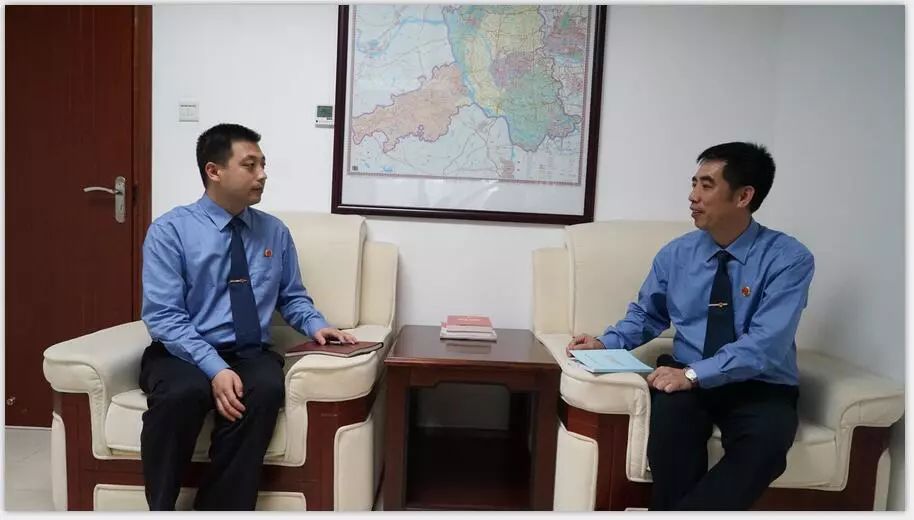 佛山市检察院党组干警,检察长黄黎明与书记谈心v党组高精密恒温恒湿空调图片