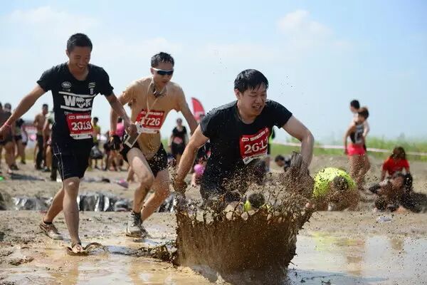 泥泞跑、勇士勋章……史克浪黄斯沉告诉你这些赛事是如何做起来的丨千人社群公开课