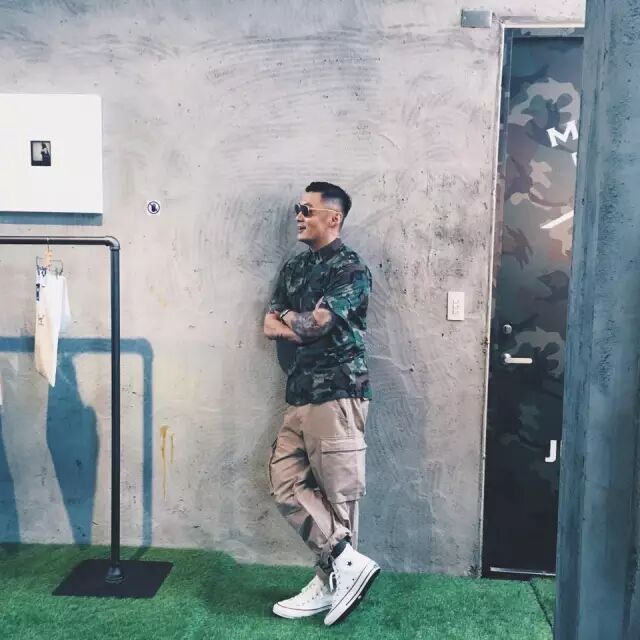 餘文樂健身10個月穿的20雙鞋，你都買得起。【元旦鉅惠】其中一款免費送！ 時尚 第18張