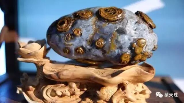 精品蒙天珠何处来？如何选到优质九眼石页岩原石！