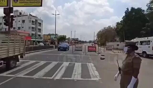 不戴口罩的印度人，太惨了！