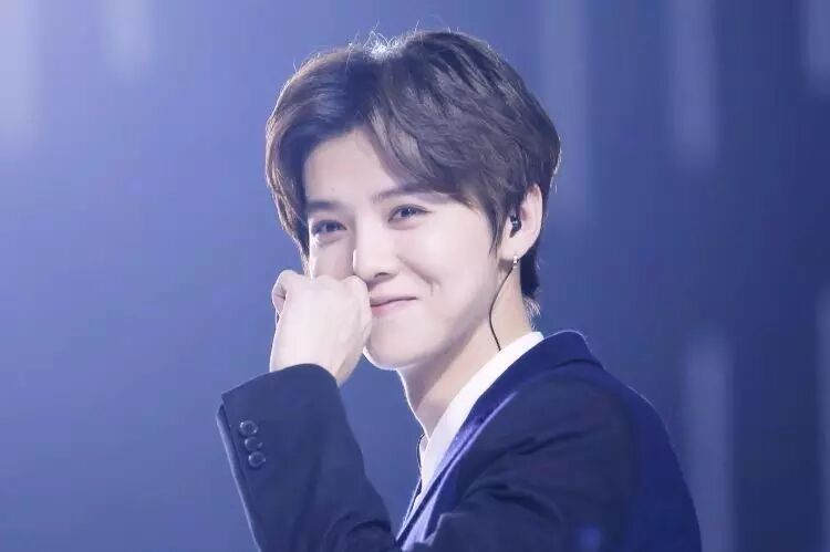 原来鹿晗唱过小黄歌?