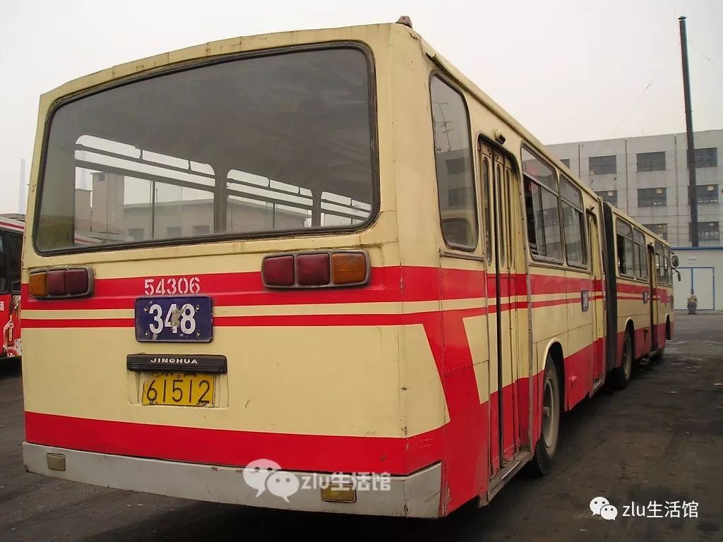 北京老公交记忆:红黄铰接大通道之bk6170