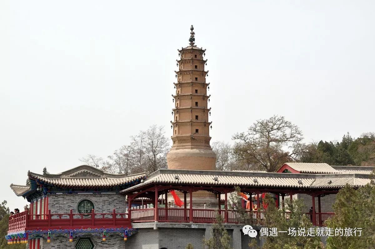兰州 太平鼓气势磅礴,享 兰州是古"丝绸之路"重镇,有许多名胜古迹