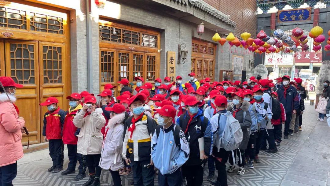 短视频河州少年手拉手石榴花开新时代临夏州青少年民族团结进步宣传