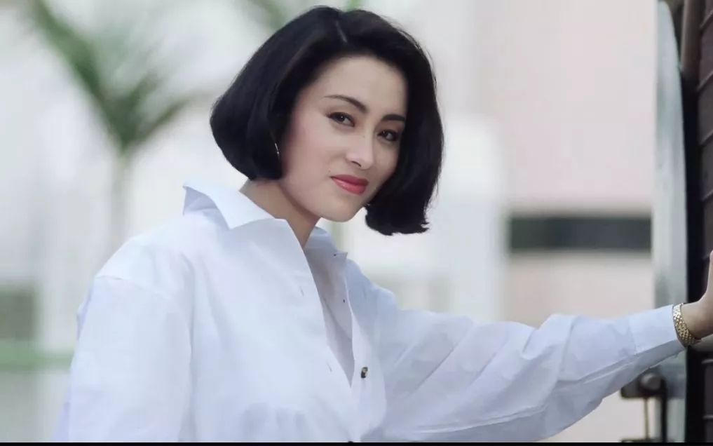 v美女香港美女圈的十大视频,第一个就美到放屁!忍不住电影美女窒息的图片