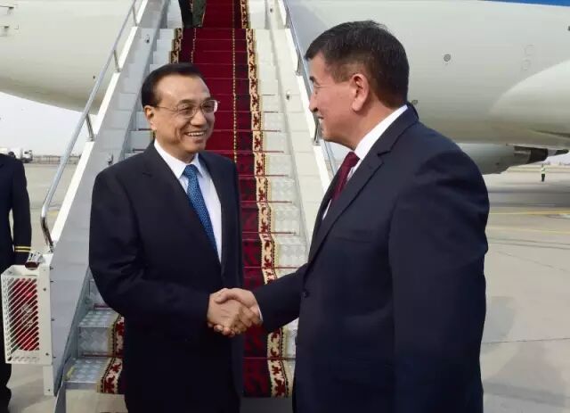 李克强总理2日抵达比什凯克 开始对吉尔吉斯斯坦进行正式访问