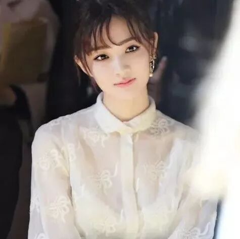 以为徐璐的&ldquo;盛世童颜&rdquo;只是因为年轻?图样图森破!