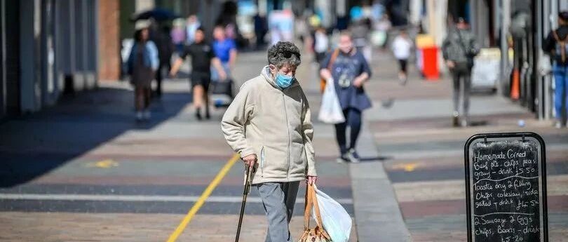 3月18日  | 英国疫苗接种延迟，121个区域感染率上升 | 英国留学生要了解的疫情信息（日报）