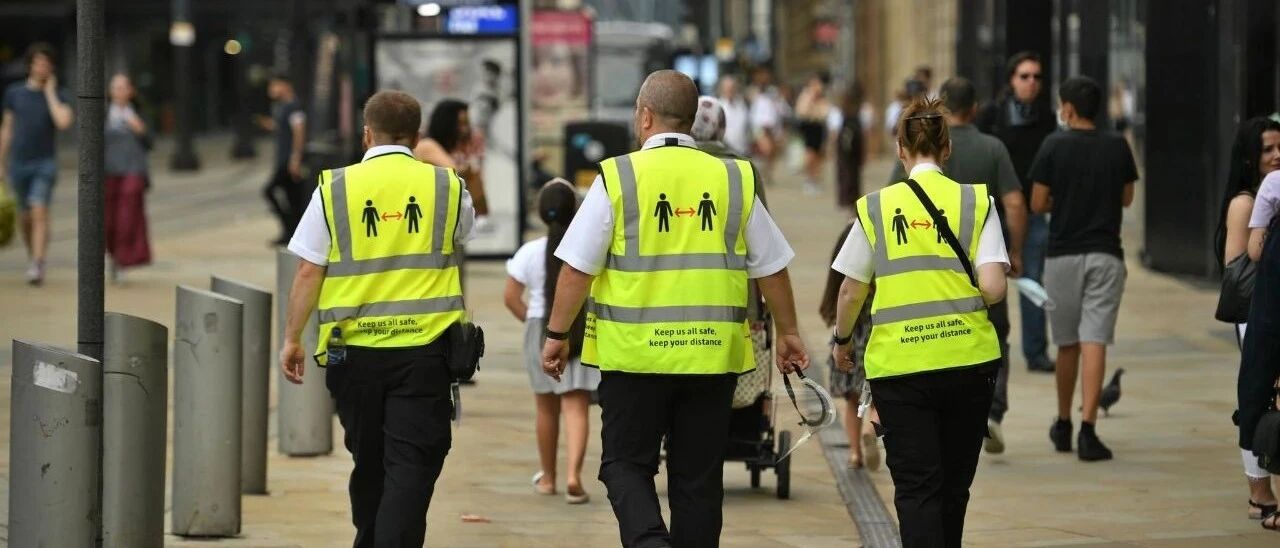 【安全须知】提防假的新冠工作人员强行进入你的家中...