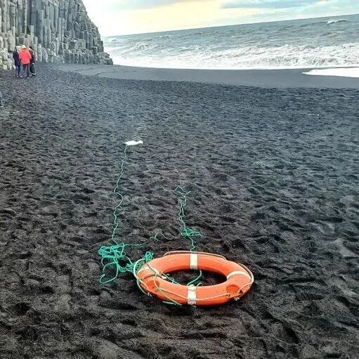 英国女留学生冰岛游被海浪卷走身亡，欧洲各地感染率急剧上升，圣诞申根国旅游需注意安全！ |  英国留学生要了解的疫情信息（日报）