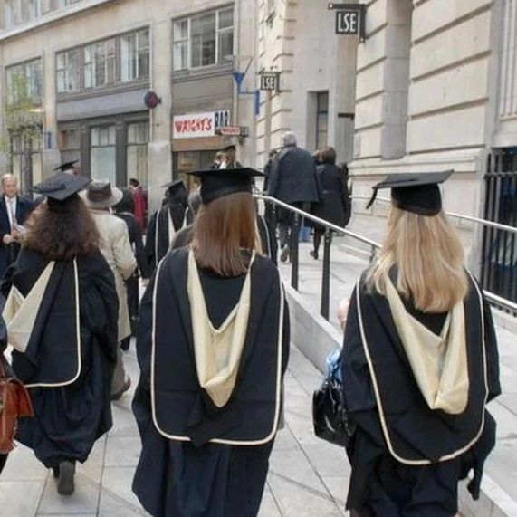 英国大学不接受2020入学Offer延期，你还会来英国上学吗？