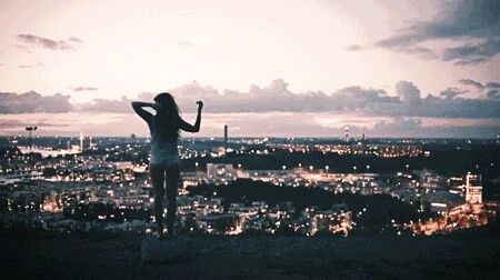 是谁发明了出国留学这么孤独的事？