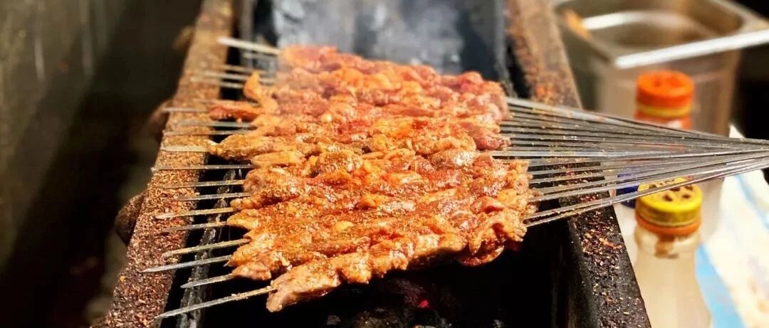 英国吃什么？ | 我在伦敦第一次吃到了炭火烤串...奥利给！