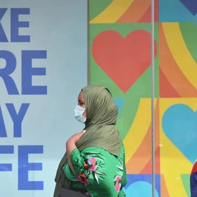 8月16日 | 专家预测英国秋季会有新冠大浪潮，疫苗工厂抓紧研制新冠流感1剂结合疫苗  |  英国留学生要了解的疫情信息（日报）