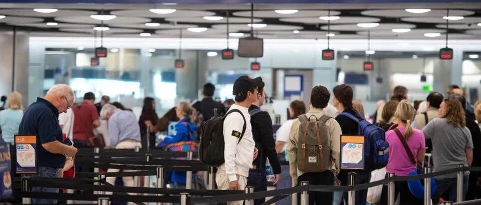 英国入境相关问题：材料清单、海关问题、违禁物品