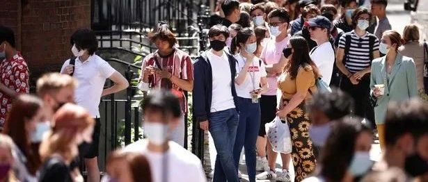 6月19日 | 禁止苏格兰与曼彻斯特和索尔福德之间的非必要旅行 | 英国留学生要了解的疫情信息(日报)
