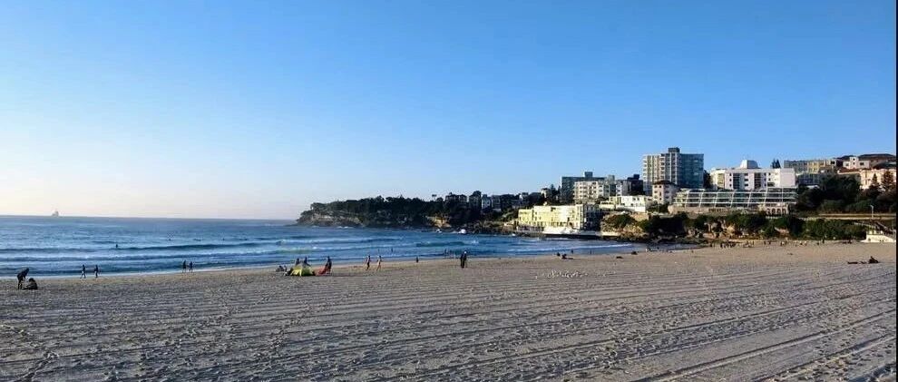 4月18日 | 5月17日预计取消旅行限制，仅8个国家在绿色名单 | 英国留学生要了解的疫情信息（日报）