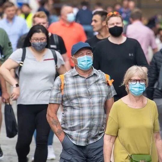 7月8日 | 英国感染数周飙升71%日增3.2万，大学申请创纪录达68.2万  |  英国留学生要了解的疫情信息（日报）