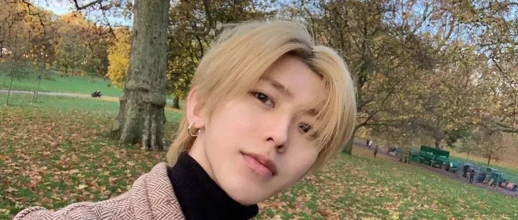 蔡徐坤在利兹，我与他的偶遇仅12分钟