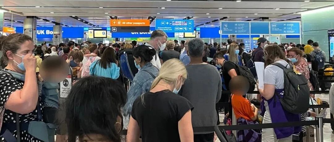8月31日 | 英国日增病例2周以来首次低于3万，希斯罗机场入境高峰排队长达4小时  |  英国留学生要了解的疫情信息（日报）