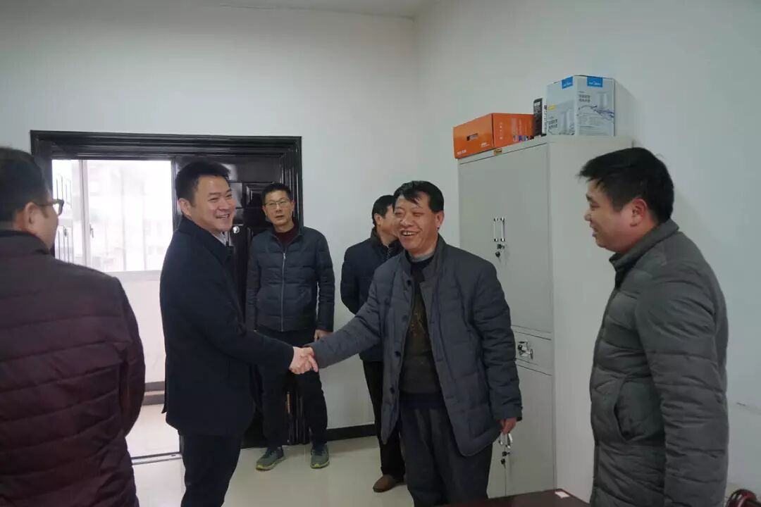 所有临澧人 新的一年,撸起袖子加油干!