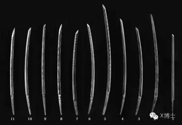 各个时代的日本刀,编号为1的是最早的上古刀,和中国的环首刀造型完全
