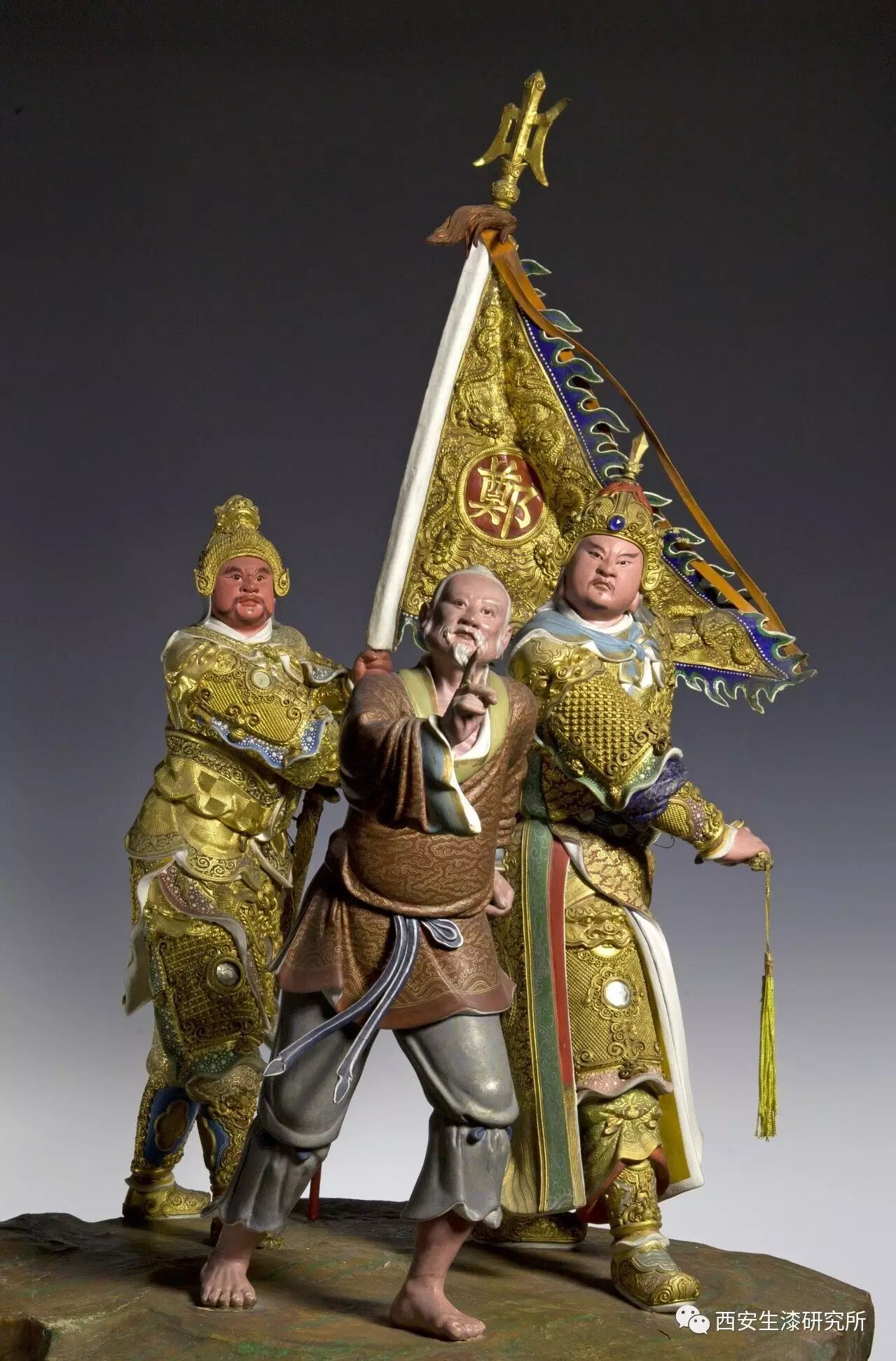 蔡氏漆線彫中国語工芸品金龍