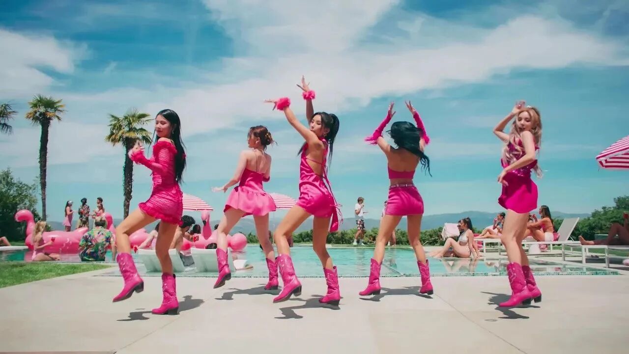 (G)I-DLE《퀸카 (Queencard)》官方MV