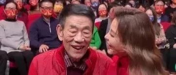 89岁杨少华突发不适...半辈子穷困潦倒,没想到他和郭德纲的关系竟是……