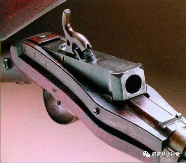 图中上为m1836卡宾枪,下为m1833卡宾枪,均于1839年生产.