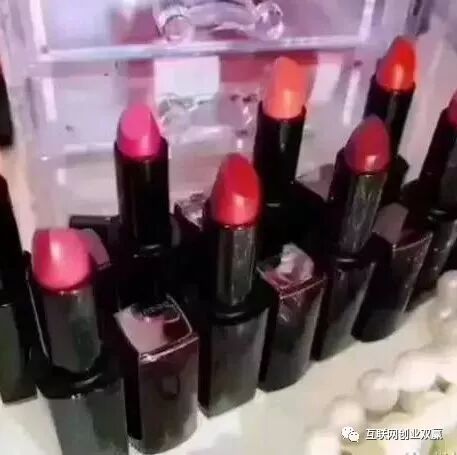 无限极老款口红原料是胡萝卜 新品原料是玫瑰花 食品级的口红安全 放心 互联网创业双赢 微信公众号文章阅读 Wemp