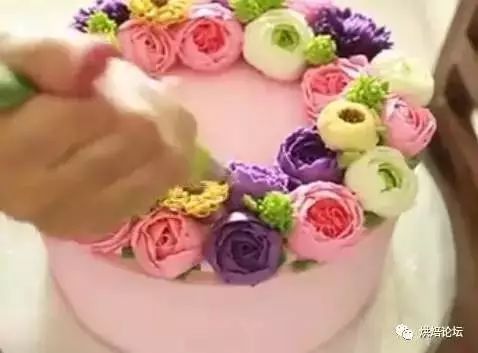 风靡全球的韩式裱花蛋糕视频