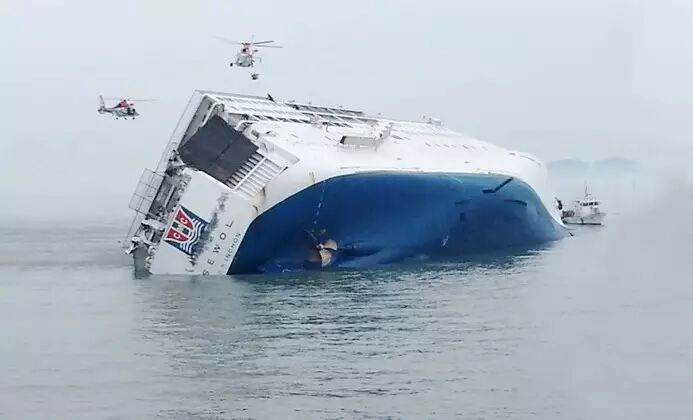 公然叫板政府，一手单挑“朴槿惠闺蜜干政”，这家媒体咋这么牛？