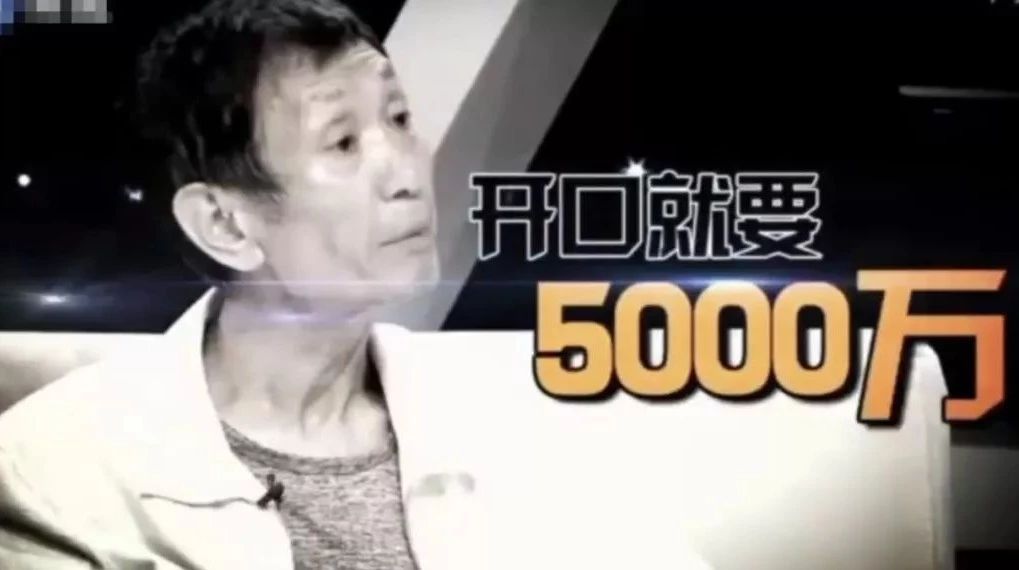 被陈翔劈腿后一年,毛晓彤又被生父勒索5000万!但我依旧觉得她是一个幸运的女生