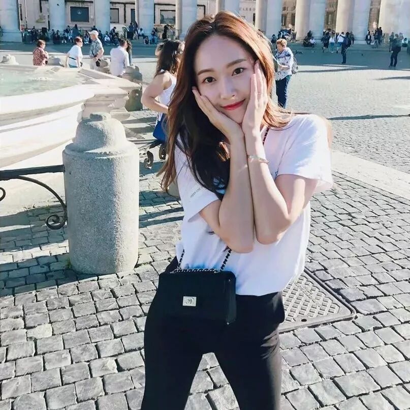 仙女出没!郑秀妍快乐游香港