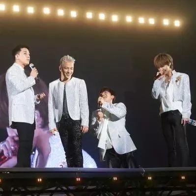 老杨IG＂官宣＂:BIGBANG五人永远一起,两年后回归!