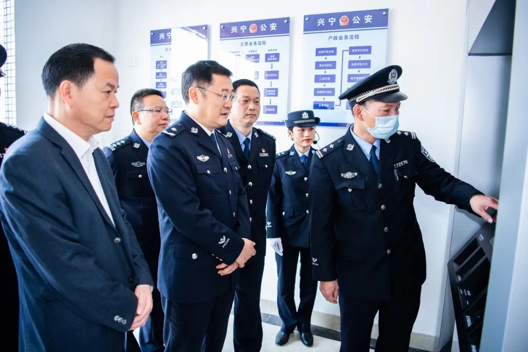 梅州市人民政府门户网站 梅州市公安局 警务资讯 副.