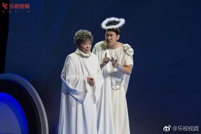 还有让明星变成的哥的姐