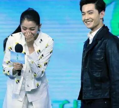 关晓彤再这么长下去 会不会没戏拍了?